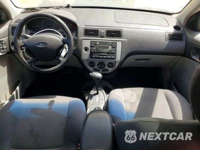 Zdjęcie 8 z 12 samochodu: 2006 FORD FOCUS ZX5 VIN:1FAHP37N96W210433 - miniatura