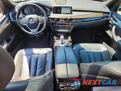 Zdjęcie 8 z 14 samochodu: 2018 BMW X5 XDRIVE35I VIN:5UXKR0C53JL076803 - miniatura