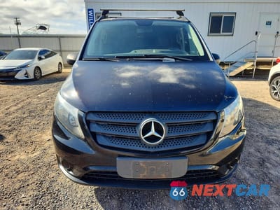 Piąte zdjęcie samochodu w środku: 2017 MERCEDES-BENZ METRIS VIN:WD4PG2EE4H3284159 - miniatura