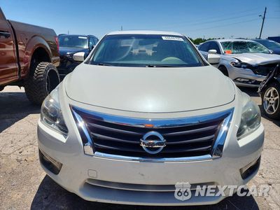 Piąte zdjęcie samochodu w środku: 2014 NISSAN ALTIMA 2.5 VIN:1N4AL3AP7EC112931 - miniatura