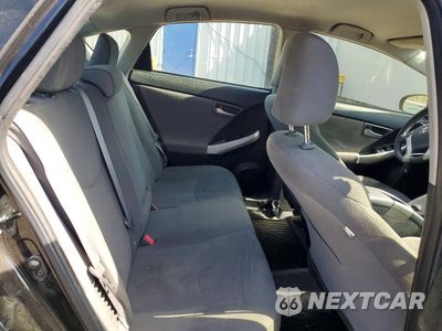 Zdjęcie 10 z 12 samochodu: 2014 TOYOTA PRIUS TWO VIN:JTDKN3DUXE1756882 - miniatura