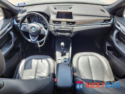 Zdjęcie 8 z 13 samochodu: 2018 BMW X1 SDRIVE28I VIN:WBXHU7C32J5H40164 - miniatura