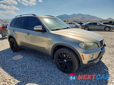 Czwarte zdjęcie samochodu z boku: 2008 BMW X5 3.0I VIN:5UXFE43558L034194 - miniatura