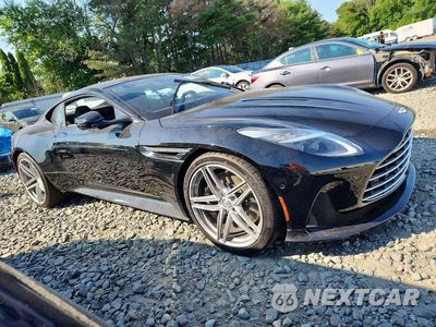 Czwarte zdjęcie samochodu z boku: 2024 ASTON MARTIN DB12 VIN:SCFRMFFW3RGL12829 - miniatura