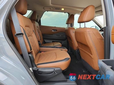 Zdjęcie 11 z 14 samochodu: 2024 NISSAN PATHFINDER PLATINUM VIN:5N1DR3DK8RC259394 - miniatura
