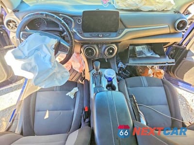 Zdjęcie 8 z 13 samochodu: 2023 CHEVROLET BLAZER 2LT VIN:3GNKBCR49PS104894 - miniatura