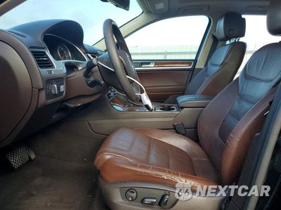 Zdjęcie 7 z 13 samochodu: 2013 VOLKSWAGEN TOUAREG V6 TDI VIN:WVGEP9BP8DD010334 - miniatura