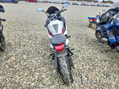 Czwarte zdjęcie samochodu z boku: 2013 YAMAHA FZ6R VIN:JYARJ18Y6DA002335 - miniatura