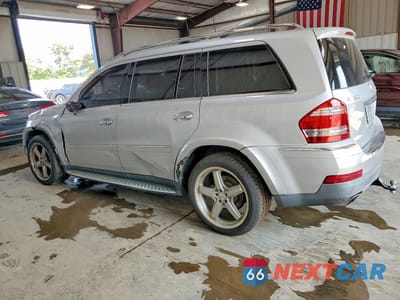 Drugie zdjęcie samochodu z przodu: 2009 MERCEDES-BENZ GL 550 4MATIC VIN:4JGBF86E19A500177 - miniatura