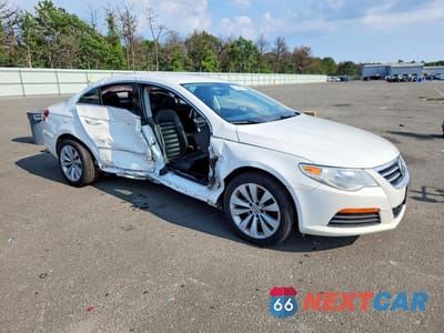 Czwarte zdjęcie samochodu z boku: 2011 VOLKSWAGEN CC SPORT VIN:WVWMP7AN0BE721134 - miniatura