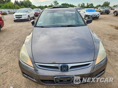 Piąte zdjęcie samochodu w środku: 2007 HONDA ACCORD EX VIN:1HGCM56877A112957 - miniatura