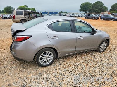 Trzecie zdjęcie samochodu z tyłu: 2016 SCION IA BASE VIN:3MYDLBZVXGY143042 - miniatura