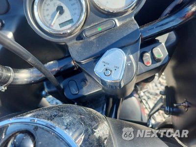 Zdjęcie 8 z 10 samochodu: 2013 HARLEY-DAVIDSON FLTRX ROAD GLIDE CUSTOM VIN:1HD1KHM18DB688855 - miniatura
