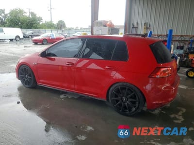 Drugie zdjęcie samochodu z przodu: 2015 VOLKSWAGEN GTI VIN:3VW4T7AU1FM014110 - miniatura