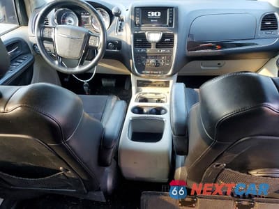 Zdjęcie 8 z 13 samochodu: 2014 CHRYSLER TOWN & COUNTRY TOURING L VIN:2C4RC1CG1ER454459 - miniatura