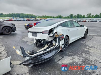 Trzecie zdjęcie samochodu z tyłu: 2023 TESLA MODEL S VIN:5YJSA1E5XPF511887 - miniatura
