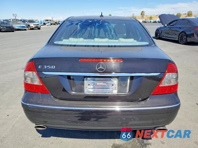 Zdjęcie 6 z 12 samochodu: 2007 MERCEDES-BENZ E 350 VIN:WDBUF56XX7B033246 - miniatura