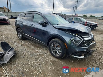 Czwarte zdjęcie samochodu z boku: 2025 KIA SPORTAGE SX PRESTIGE VIN:KNDPXCDG3S7177641 - miniatura