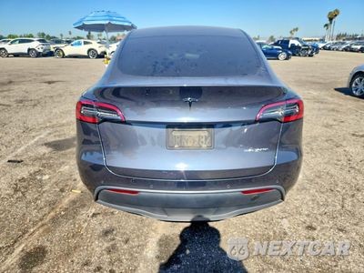 Zdjęcie 6 z 13 samochodu: 2020 TESLA MODEL Y VIN:5YJYGDEE9LF017816 - miniatura