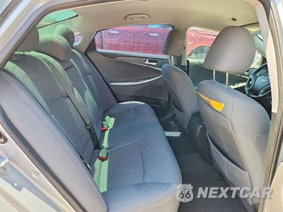Zdjęcie 10 z 12 samochodu: 2011 HYUNDAI SONATA GLS VIN:5NPEB4AC1BH267783 - miniatura