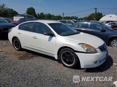 Czwarte zdjęcie samochodu z boku: 2009 NISSAN ALTIMA S VIN:1N4AL21EX9N492107 - miniatura