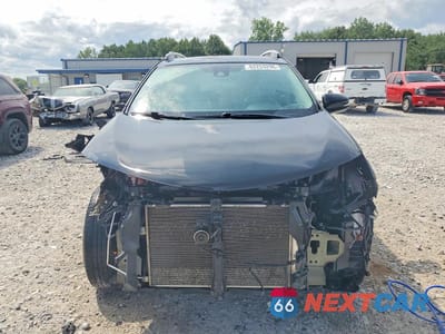 Piąte zdjęcie samochodu w środku: 2017 TOYOTA RAV4 XLE VIN:2T3RFREV3HW690056 - miniatura