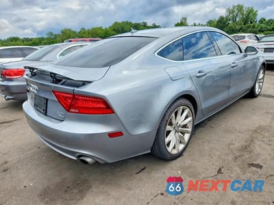 Trzecie zdjęcie samochodu z tyłu: 2014 AUDI A7 PREMIUM PLUS VIN:WAUWGAFC5EN064670 - miniatura