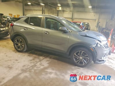 Czwarte zdjęcie samochodu z boku: 2020 BUICK ENCORE GX SELECT VIN:KL4MMDSL2LB109003 - miniatura