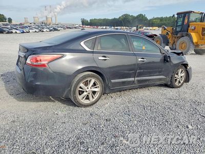 Trzecie zdjęcie samochodu z tyłu: 2015 NISSAN ALTIMA 2.5 SV VIN:1N4AL3AP5FC135657 - miniatura