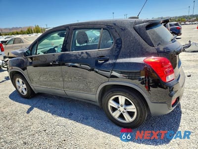 Drugie zdjęcie samochodu z przodu: 2020 CHEVROLET TRAX LS VIN:3GNCJKSB5LL122002 - miniatura