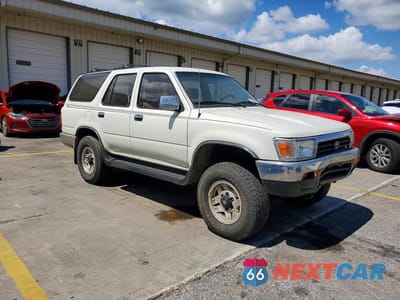 Czwarte zdjęcie samochodu z boku: 1995 TOYOTA 4RUNNER VN39 SR5 VIN:JT3VN39W4S0219082 - miniatura
