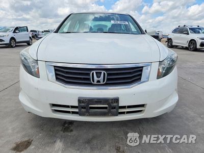 Piąte zdjęcie samochodu w środku: 2010 HONDA ACCORD LX VIN:1HGCP2F39AA168030 - miniatura