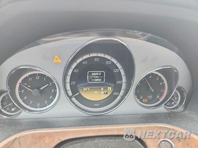 Zdjęcie 9 z 13 samochodu: 2012 MERCEDES-BENZ E 350 VIN:WDDHF5KB1CA598018 - miniatura