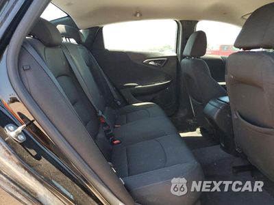 Zdjęcie 10 z 12 samochodu: 2019 CHEVROLET MALIBU LS VIN:1G1ZC5ST6KF124835 - miniatura