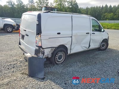 Trzecie zdjęcie samochodu z tyłu: 2022 MERCEDES-BENZ METRIS VIN:W1YV0BEY1N3953463 - miniatura
