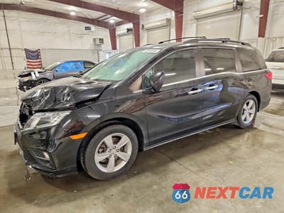 2018 HONDA ODYSSEY EXL 5FNRL6H77JB032241 - główne zdjęcie licytacji z USA - miniatura