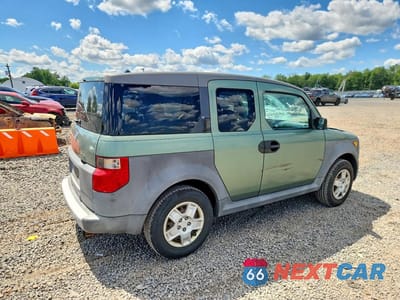 Trzecie zdjęcie samochodu z tyłu: 2005 HONDA ELEMENT LX VIN:5J6YH28365L012515 - miniatura