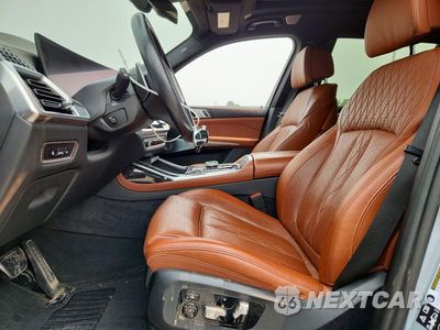 Zdjęcie 7 z 13 samochodu: 2025 BMW X7 XDRIVE40I VIN:5UX23EM0XS9X08292 - miniatura