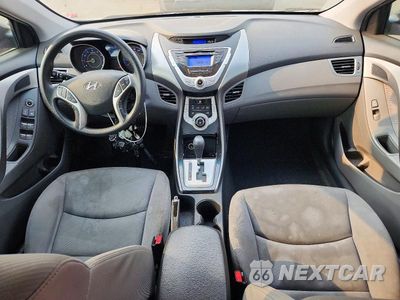 Zdjęcie 8 z 13 samochodu: 2012 HYUNDAI ELANTRA GLS VIN:KMHDH4AE5CU320922 - miniatura