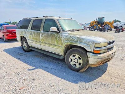 Czwarte zdjęcie samochodu z boku: 2004 CHEVROLET SUBURBAN K1500 VIN:3GNFK16Z44G278053 - miniatura