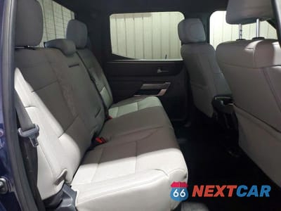 Zdjęcie 10 z 12 samochodu: 2025 TOYOTA TUNDRA SR5 VIN:5TFLA5DB4SX254078 - miniatura