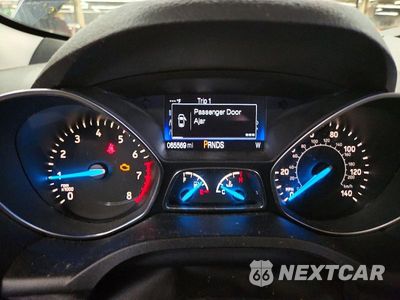 Zdjęcie 9 z 14 samochodu: 2018 FORD ESCAPE SE VIN:1FMCU0GD8JUA03857 - miniatura