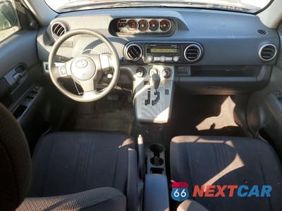 Zdjęcie 8 z 12 samochodu: 2008 SCION XB BASE VIN:JTLKE50E481059663 - miniatura