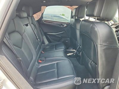 Zdjęcie 11 z 13 samochodu: 2024 PORSCHE MACAN BASE VIN:WP1AA2A50RLB04473 - miniatura
