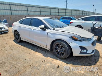 Czwarte zdjęcie samochodu z boku: 2019 FORD FUSION SE VIN:3FA6P0HD6KR173219 - miniatura