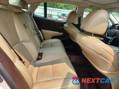 Zdjęcie 10 z 12 samochodu: 2018 LEXUS LS 500 BASE VIN:JTHC51FF9J5005202 - miniatura