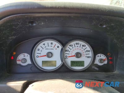 Zdjęcie 9 z 13 samochodu: 2005 FORD ESCAPE LIMITED VIN:1FMYU94175KD29445 - miniatura