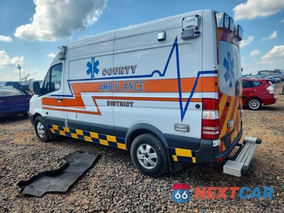 Drugie zdjęcie samochodu z przodu: 2017 MERCEDES-BENZ SPRINTER 2500 AMBULANCE VIN:WDAPE7CDXHP384382 - miniatura