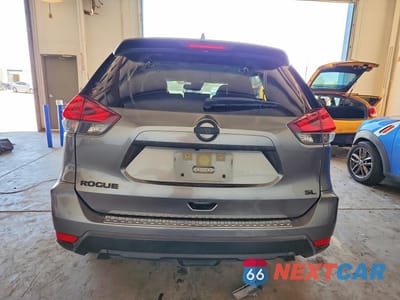 Zdjęcie 6 z 14 samochodu: 2018 NISSAN ROGUE SL VIN:JN8AT2MT2JW468732 - miniatura
