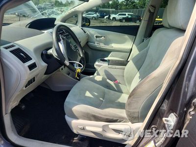 Zdjęcie 7 z 12 samochodu: 2013 TOYOTA PRIUS V THREE VIN:JTDZN3EUXD3227920 - miniatura